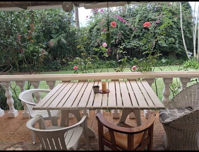 6 BEDROOM HOUSE FOR SALE IN UVONGO